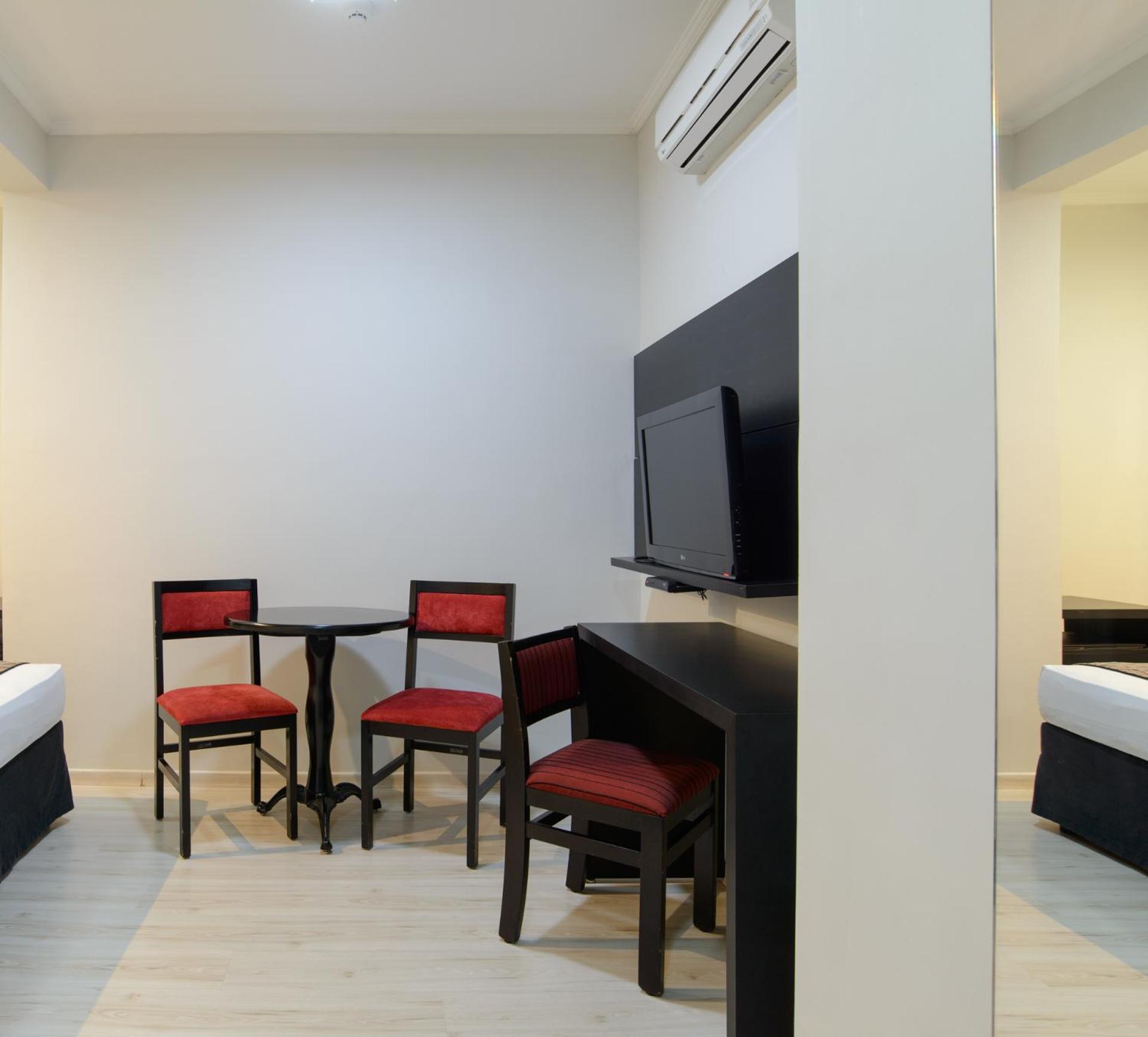 Faro Hotel Taubate Exterior photo