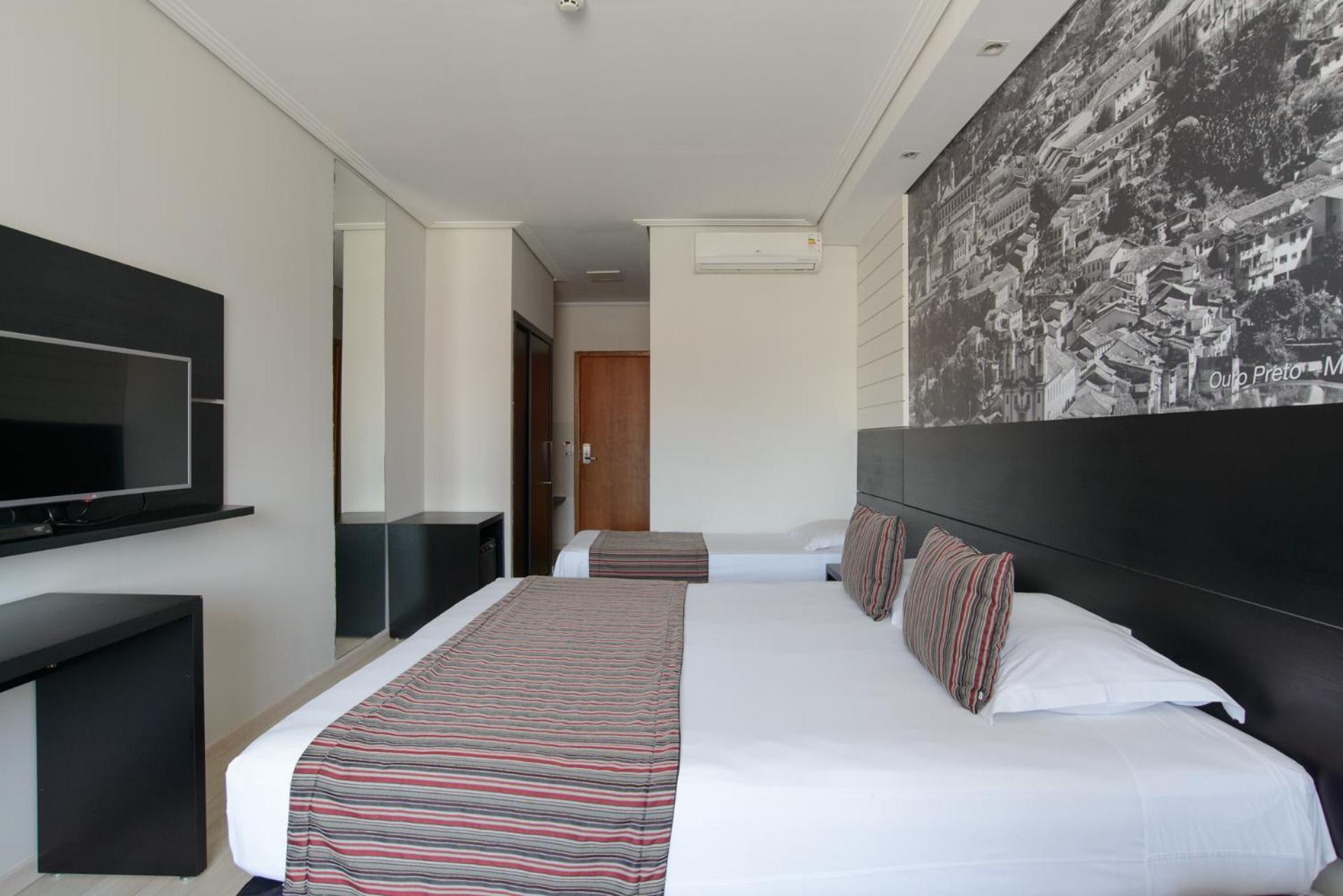 Faro Hotel Taubate Exterior photo